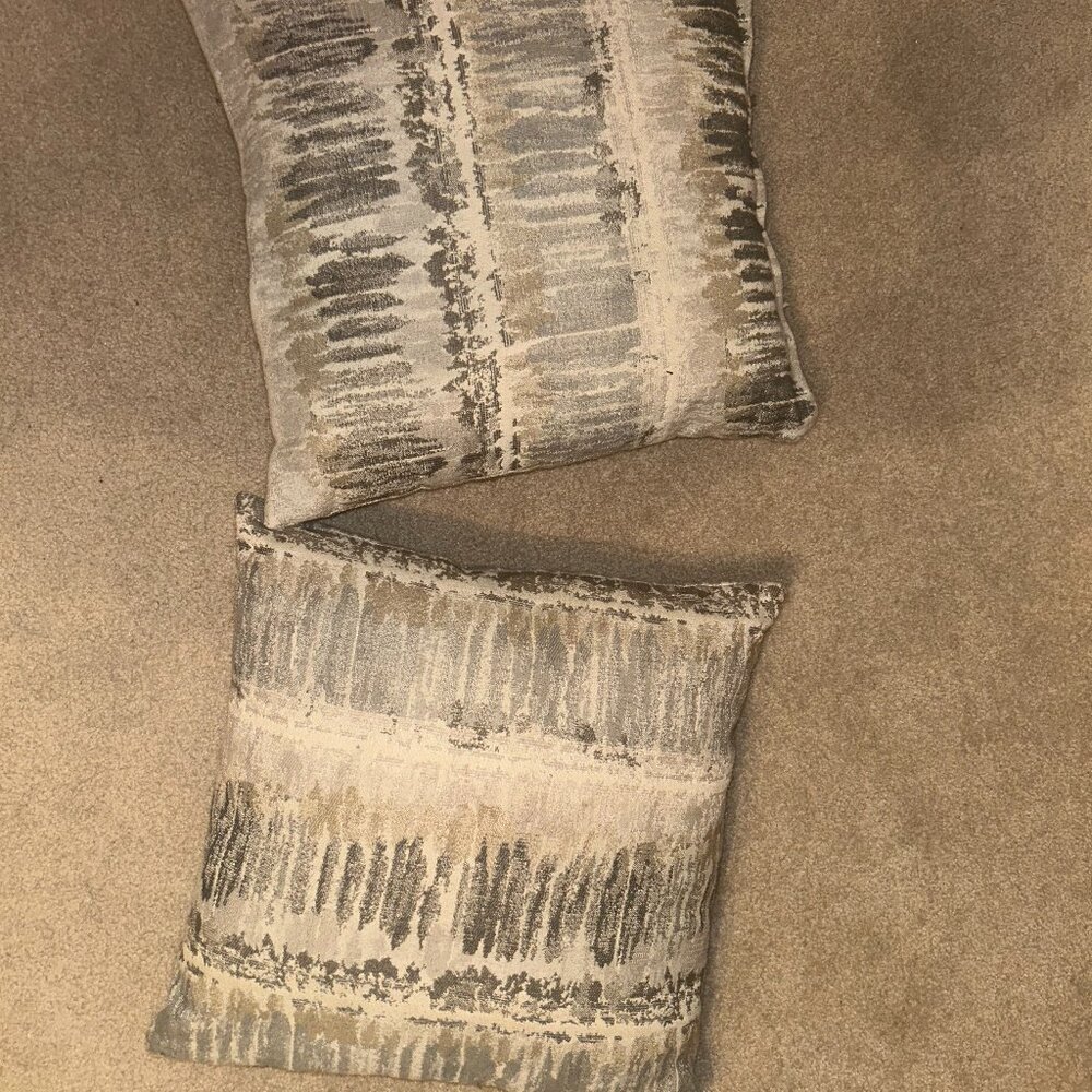 Decorative pillows